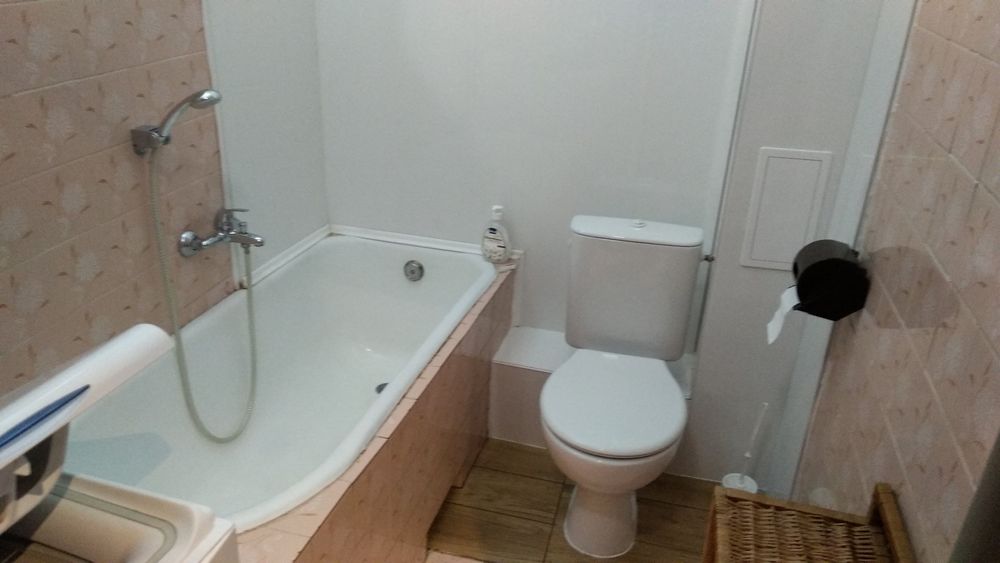 Całe Mieszkanie Wynajem Noclegi Pokoje Kwatery Osiedle Hutnicze