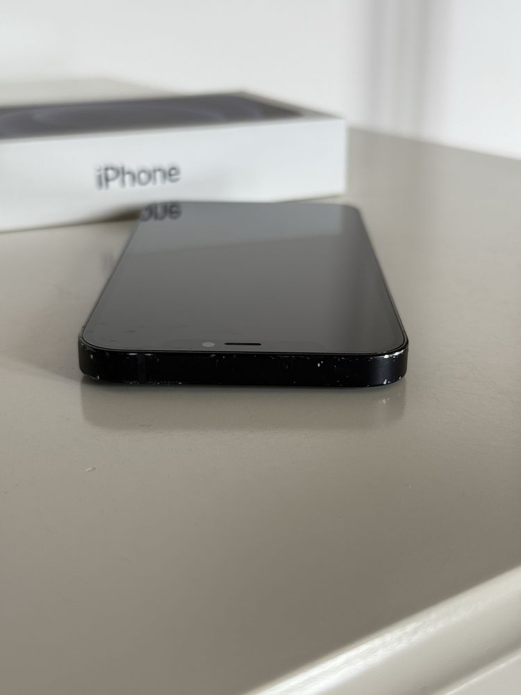 iPhone 12 pojemność 128GB