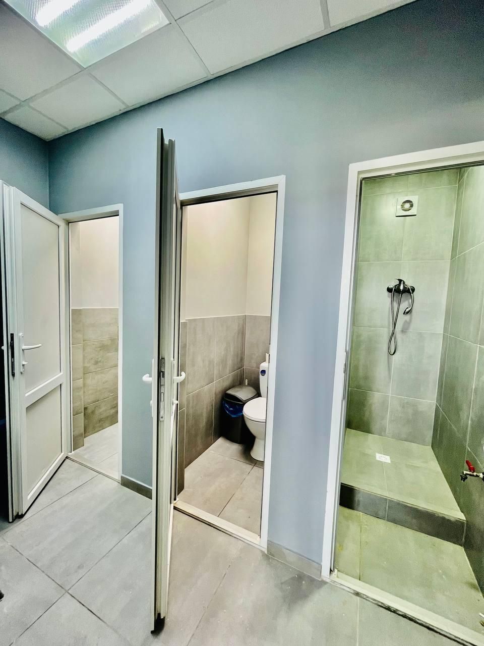 Здам офісне приміщення 315 кв, М Центральний ринок, вул. Різдвяна, 29б