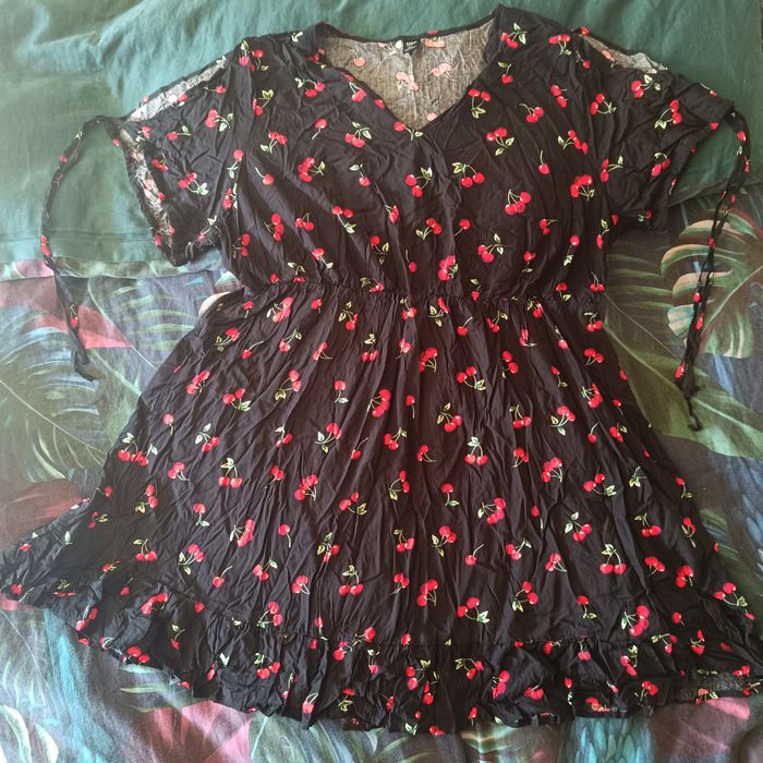 Nowa sukienka plus size, wisienki, jedwab