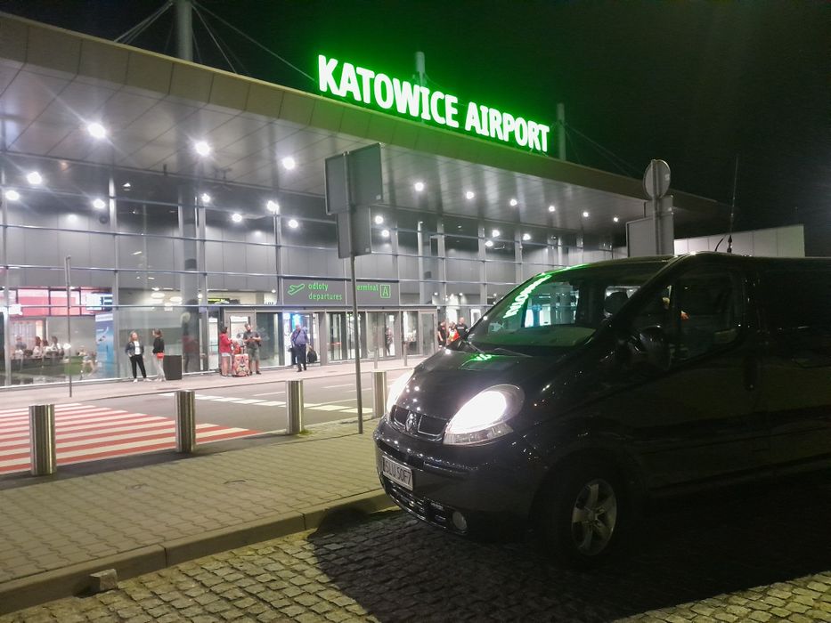 Bus Renault Trafic 9 os wynajem transport