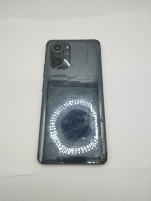 Xiaomi Mi 11i 256GB – com danos, funcional