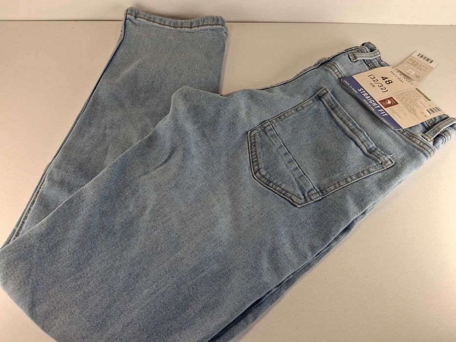 A102 Livergy Męskie Jeansy Straight Fit Długość 32 Ciemnoniebieskie M