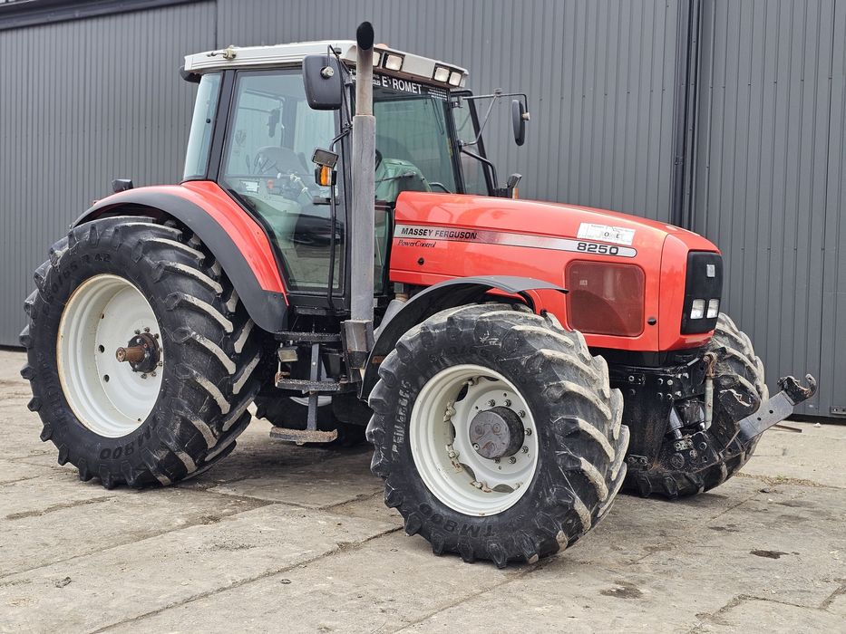 Massey Ferguson 8250 Dynashift 200KM Opony 70% Ares 8150.6490.mx170