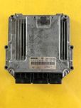 Блок керування двигуном RENAULT TRAFIC II 0281014208 8200666516