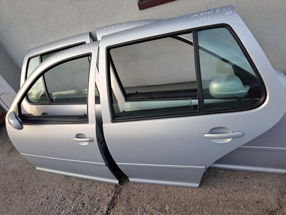 Drzwi Volkswagen Golf IV HB LB7Z