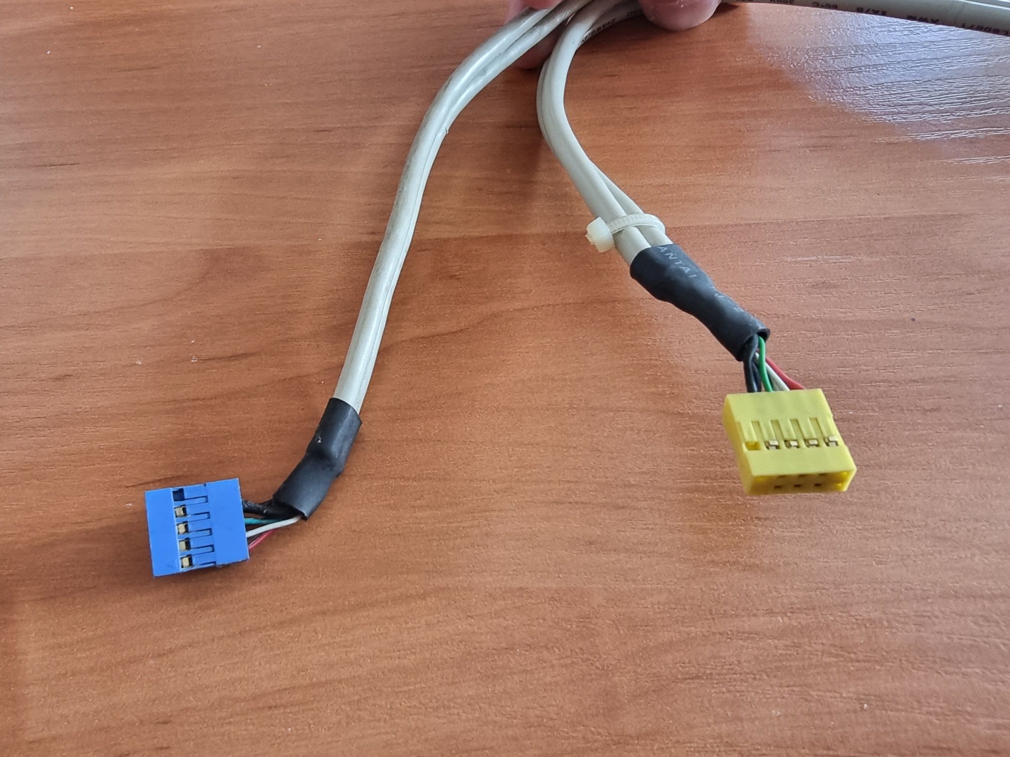 Планка розширення USB 2.0 на 2 порта в корпус комп'ютера