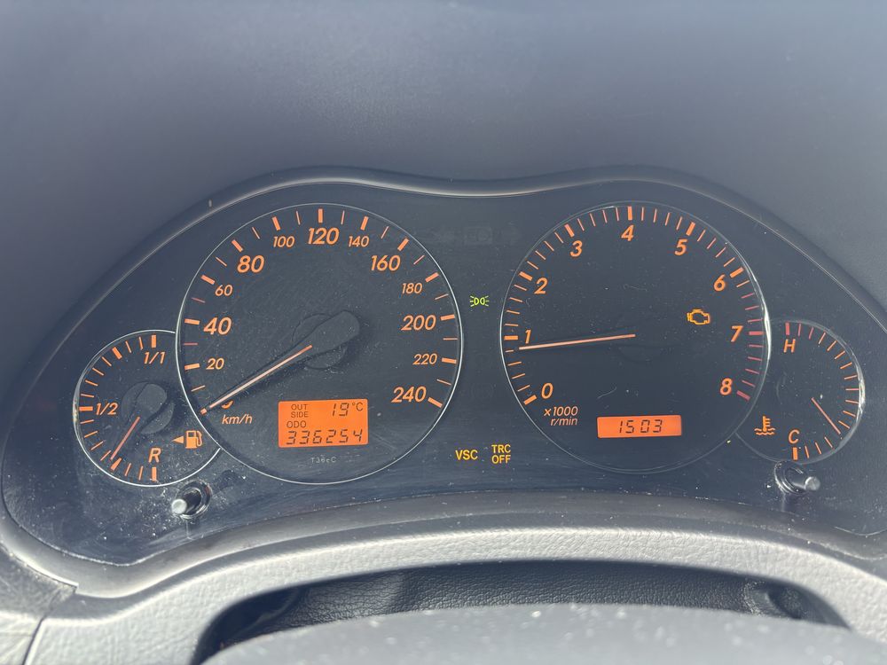 Toyota avensis T25 2005 gaz lpg