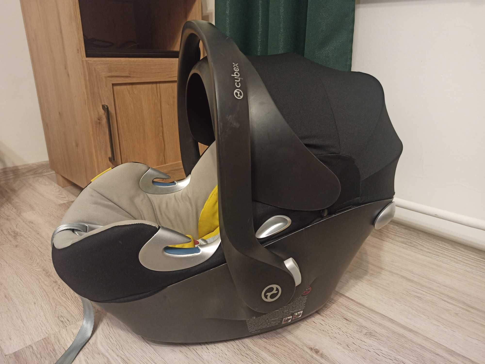 Fotelik samochodowy Cybex Aton Q