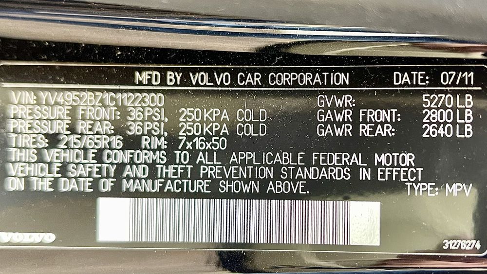 Volvo XC70 3.2 AWD, модель 2012 року. В ідеальному стані