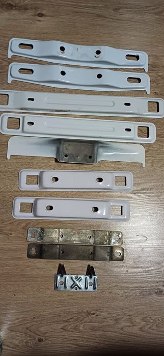 Кріплення, кронштейн бойлера