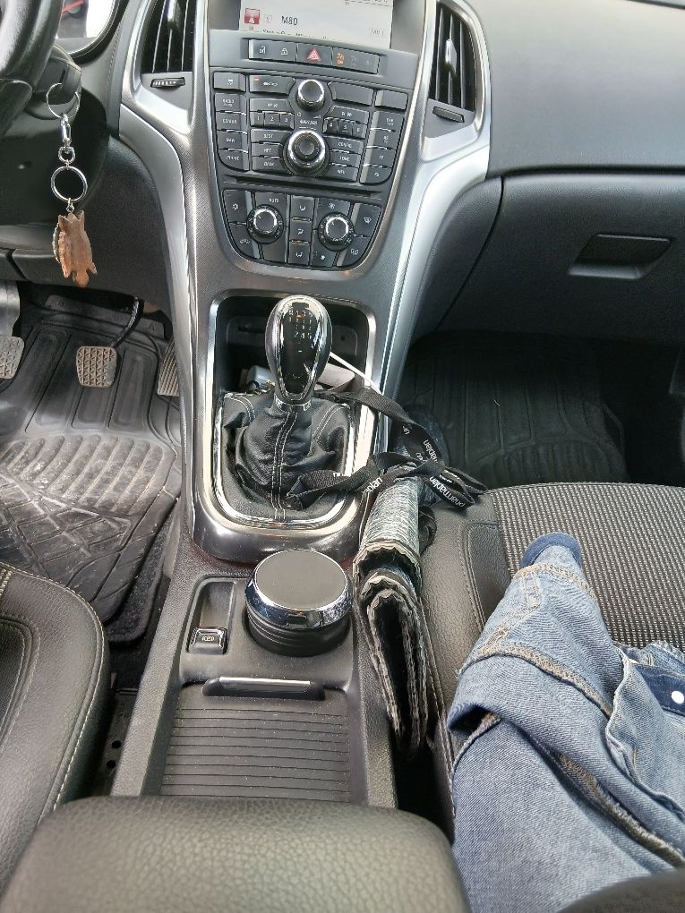 Opel Astra 1.7 diesel 130 cv