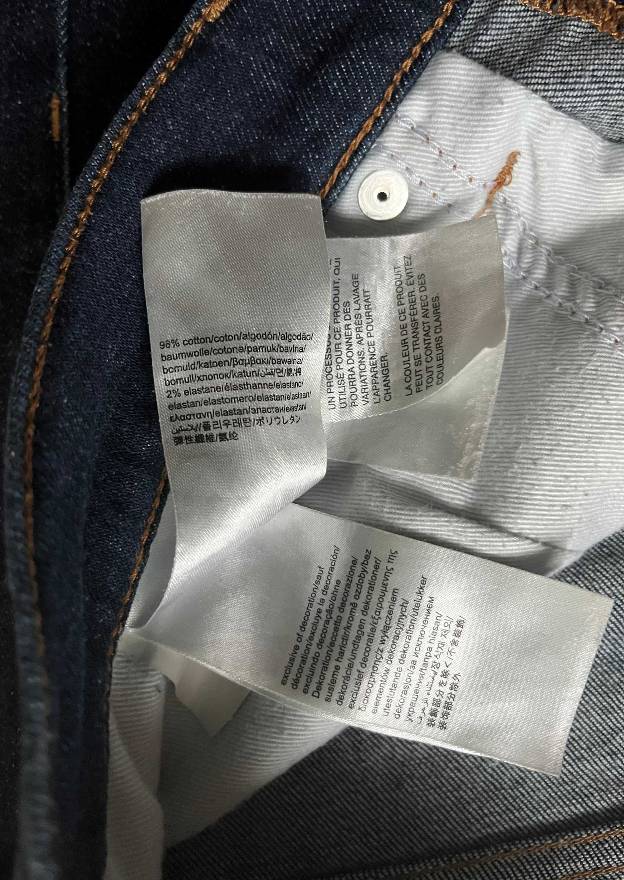 Granatowe jeansy Calvin Klein rozmiar 34/34 98% bawełna