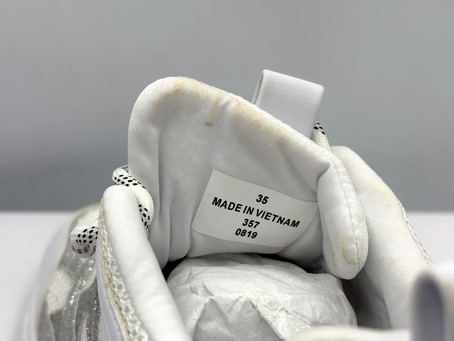 ‼️Nowe oryginalne sneakersy GUESS Marlia białe 35 AZ 104 ekoskóra