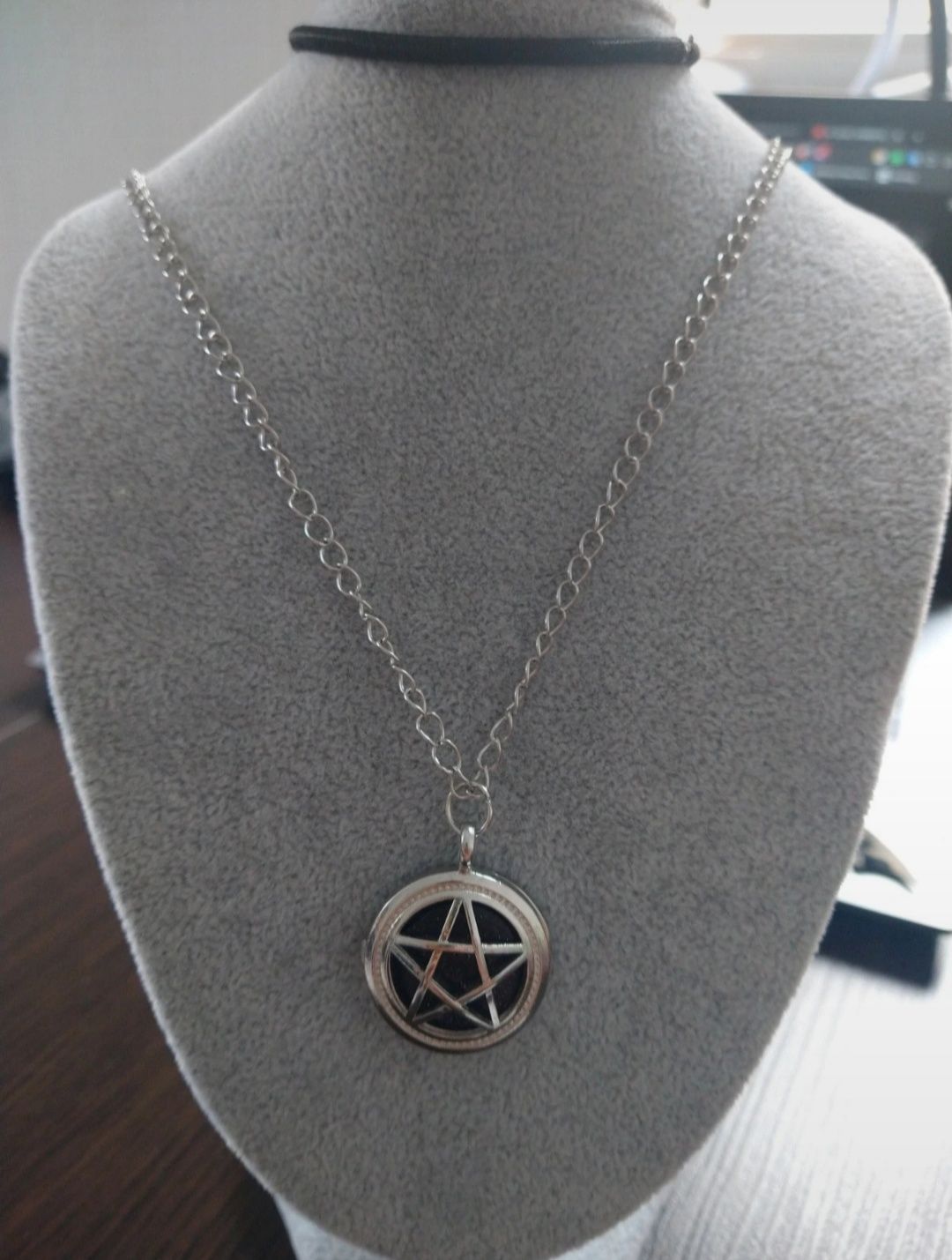 naszyjnik pentagram alternative goth emo witchy