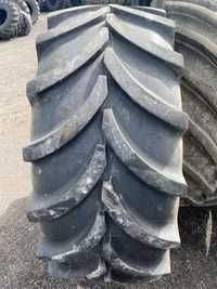 600/65r38 Vredestein