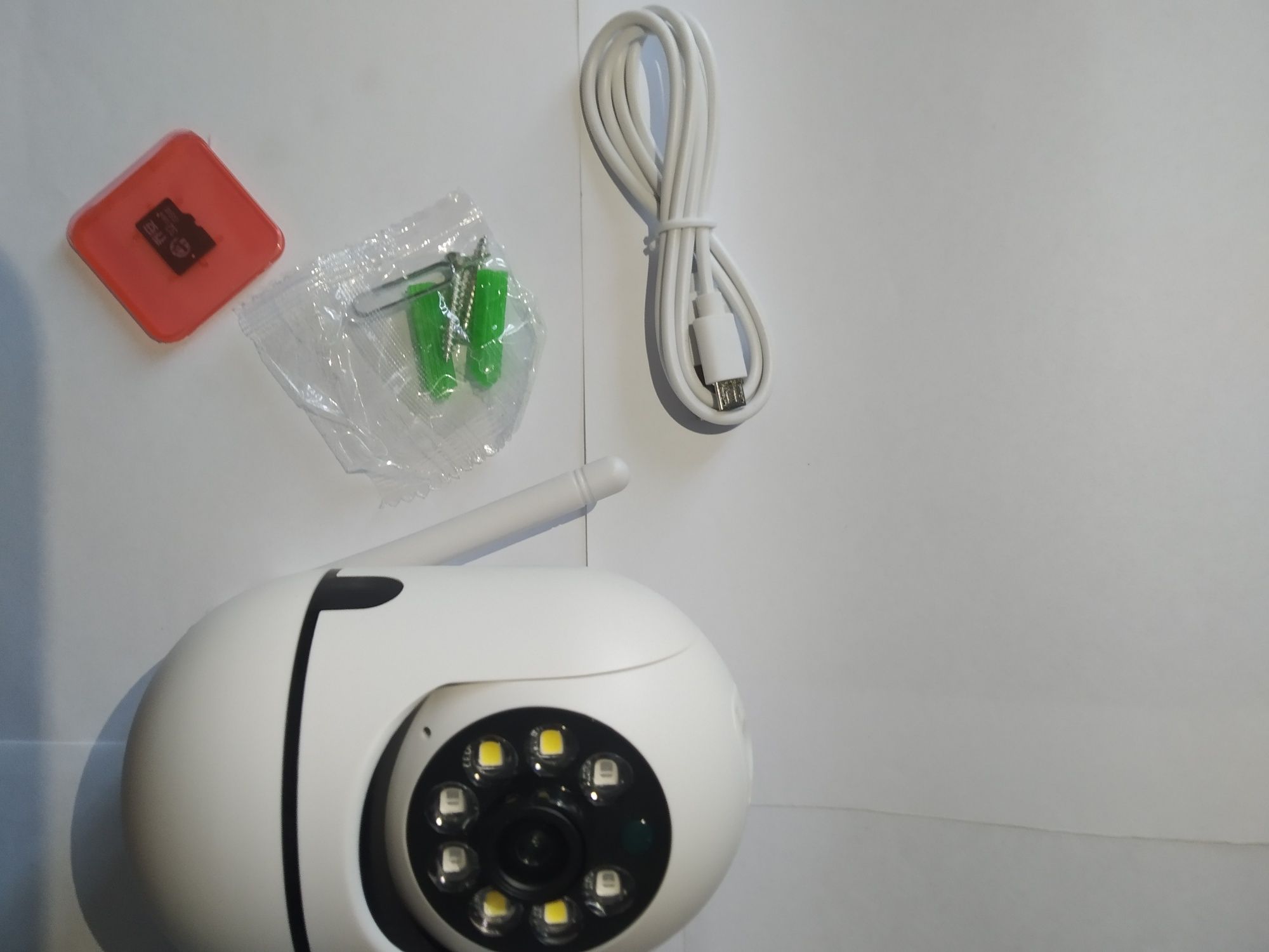 Kamera wifi możliwy obrót o 360 stopni