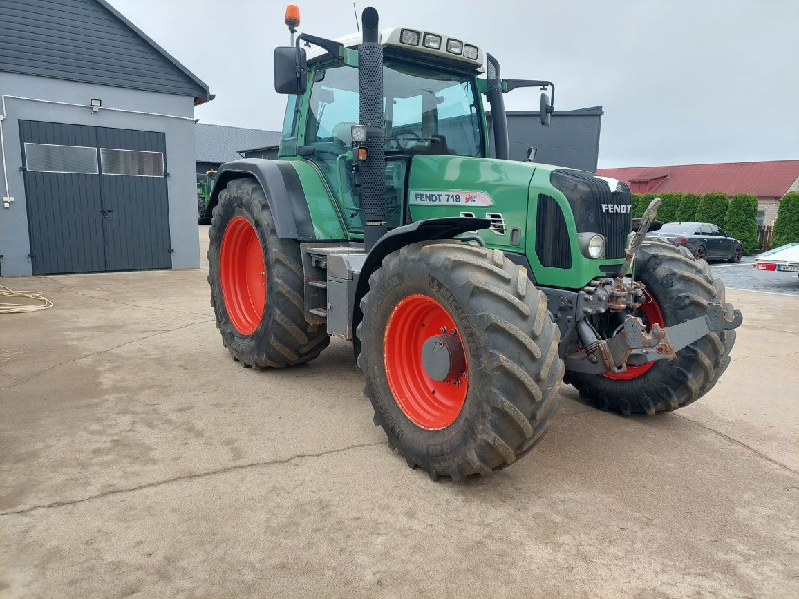 Ciagnik rolniczy Fendt 718 vario Tms