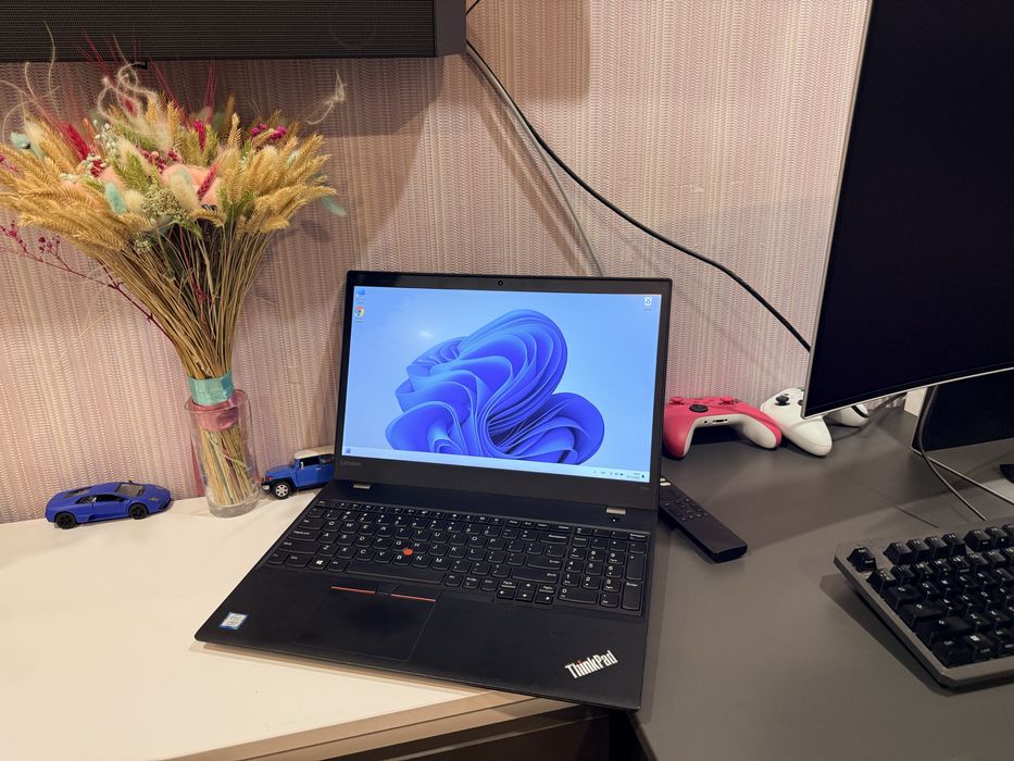 Ноутбук Потужний Lenovo Intel i7+ssd512+32 ddr4+ Nvidia Quadro 4 gb