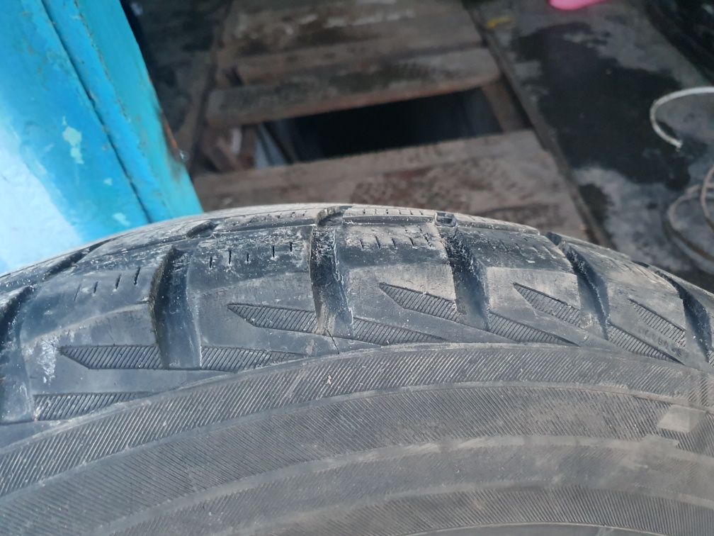 Резина на запаску докат 285/60R18  285/50R20