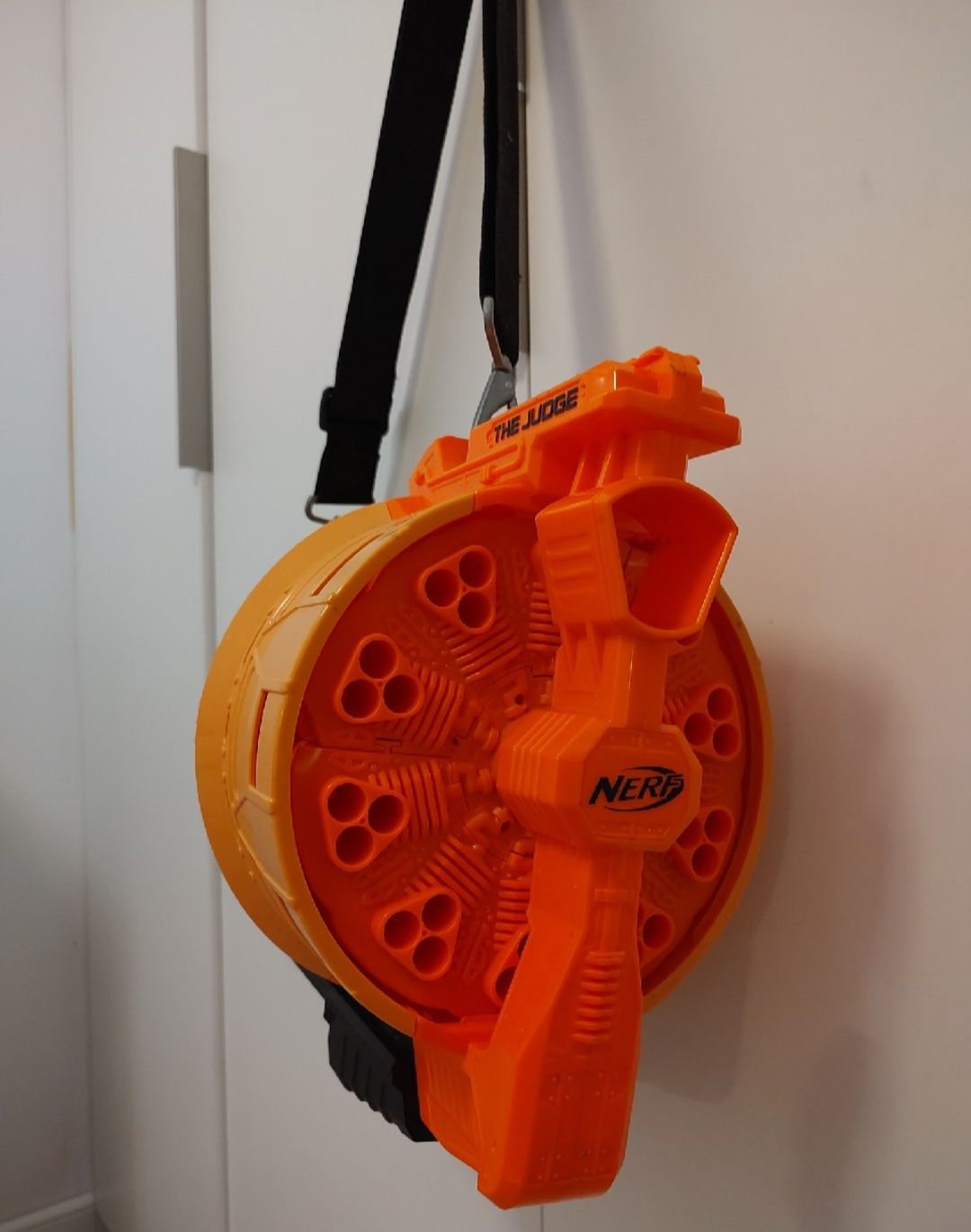 NERF Doomlands wyrzutnia The Judge Gigant Blaster