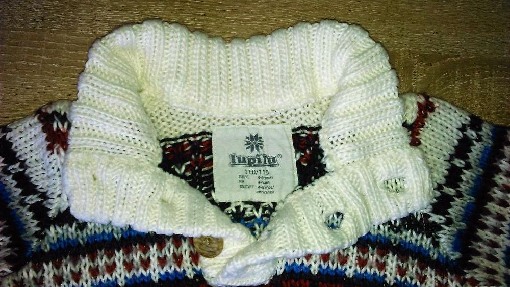 Góralski sweterek rozm. 110
