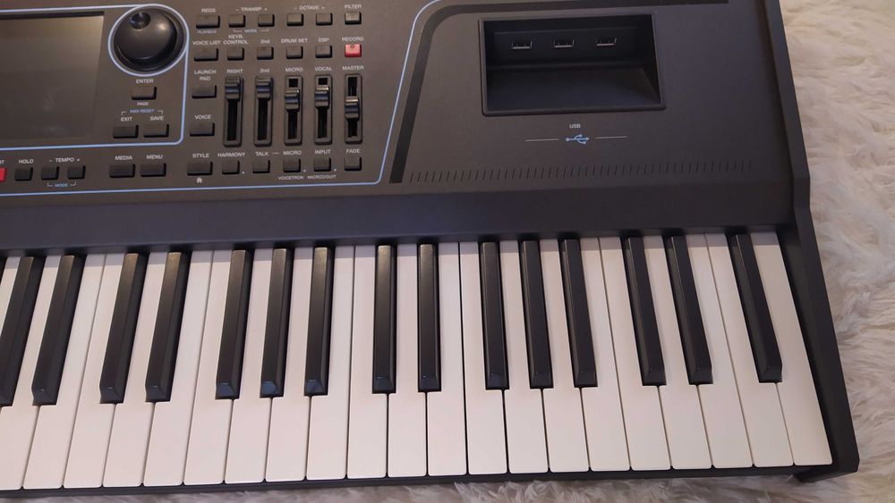 Ketron SD 9 Pro Live + style podkłady