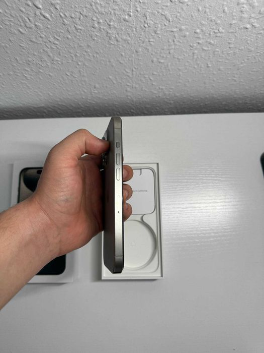 iPhone 15 PRO 128 GB