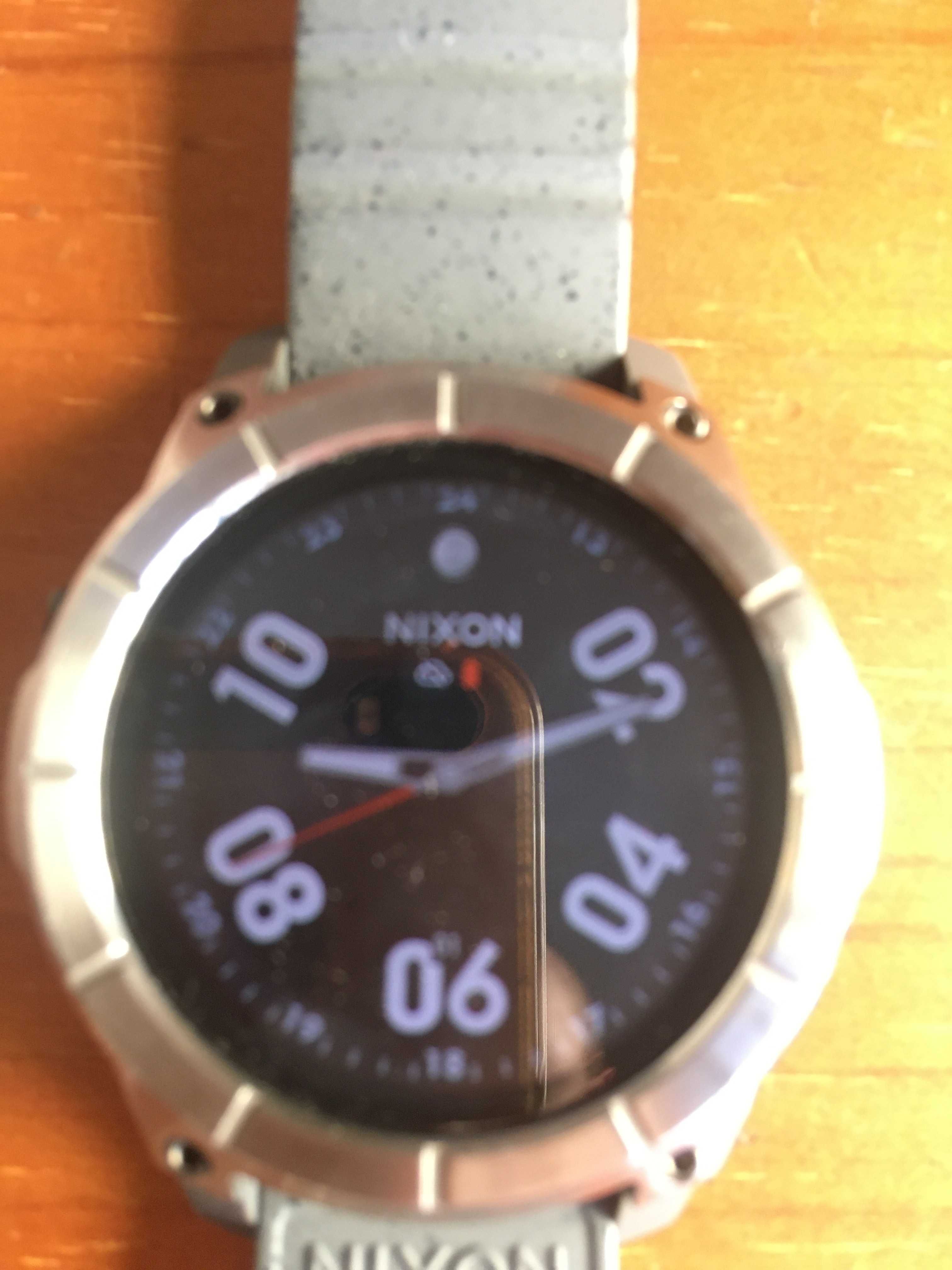 Relógio SmartWatch Nixon Mission