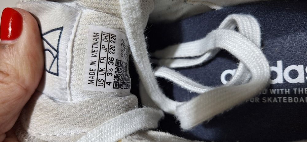 Sapatilhas adidas Nora