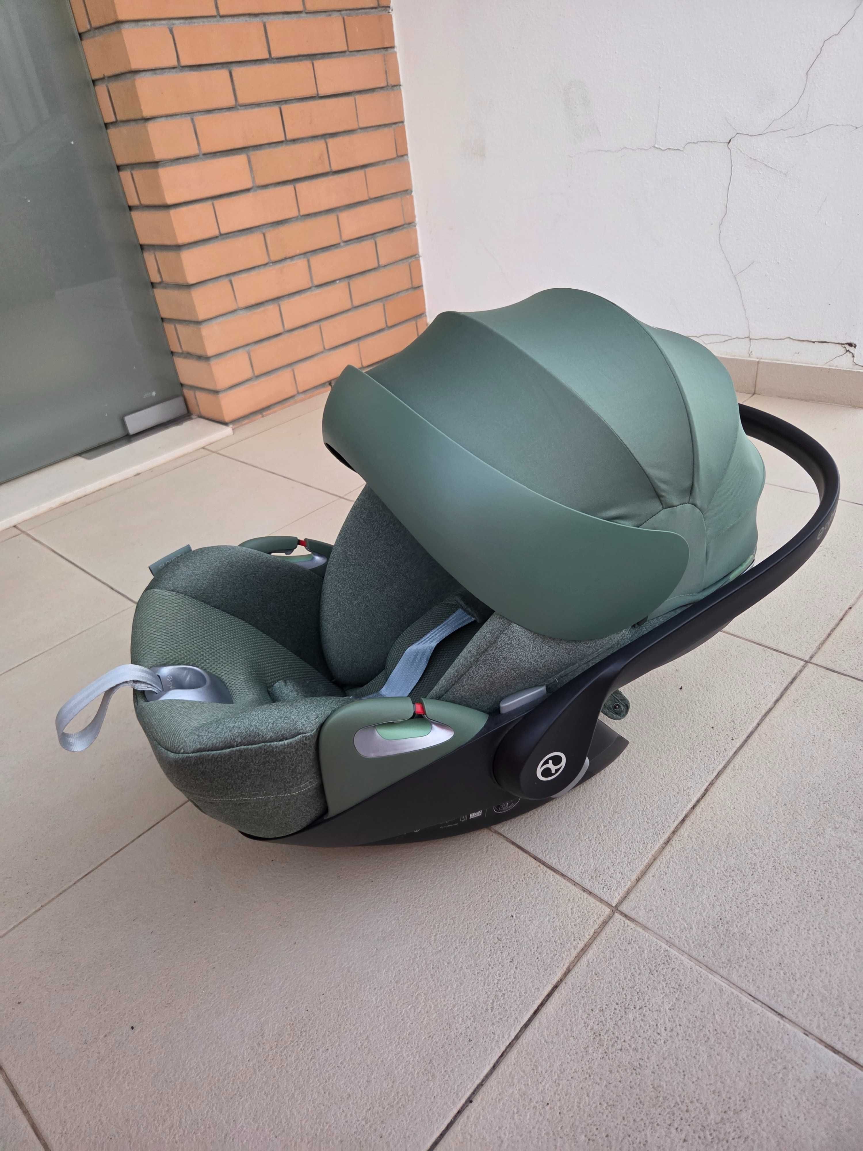 Cybex carrinho Balios S c/ cadeira E ovo cloud T+