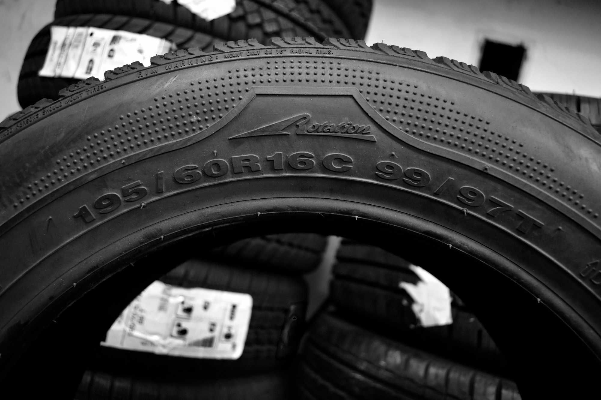 Opona opony KUMHO Power Grip KC11 195/60 R16C 99/97T