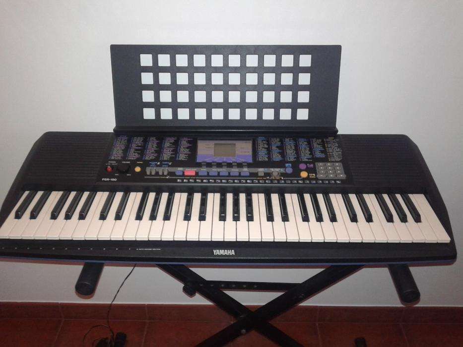 Teclado Yamaha PSR-190