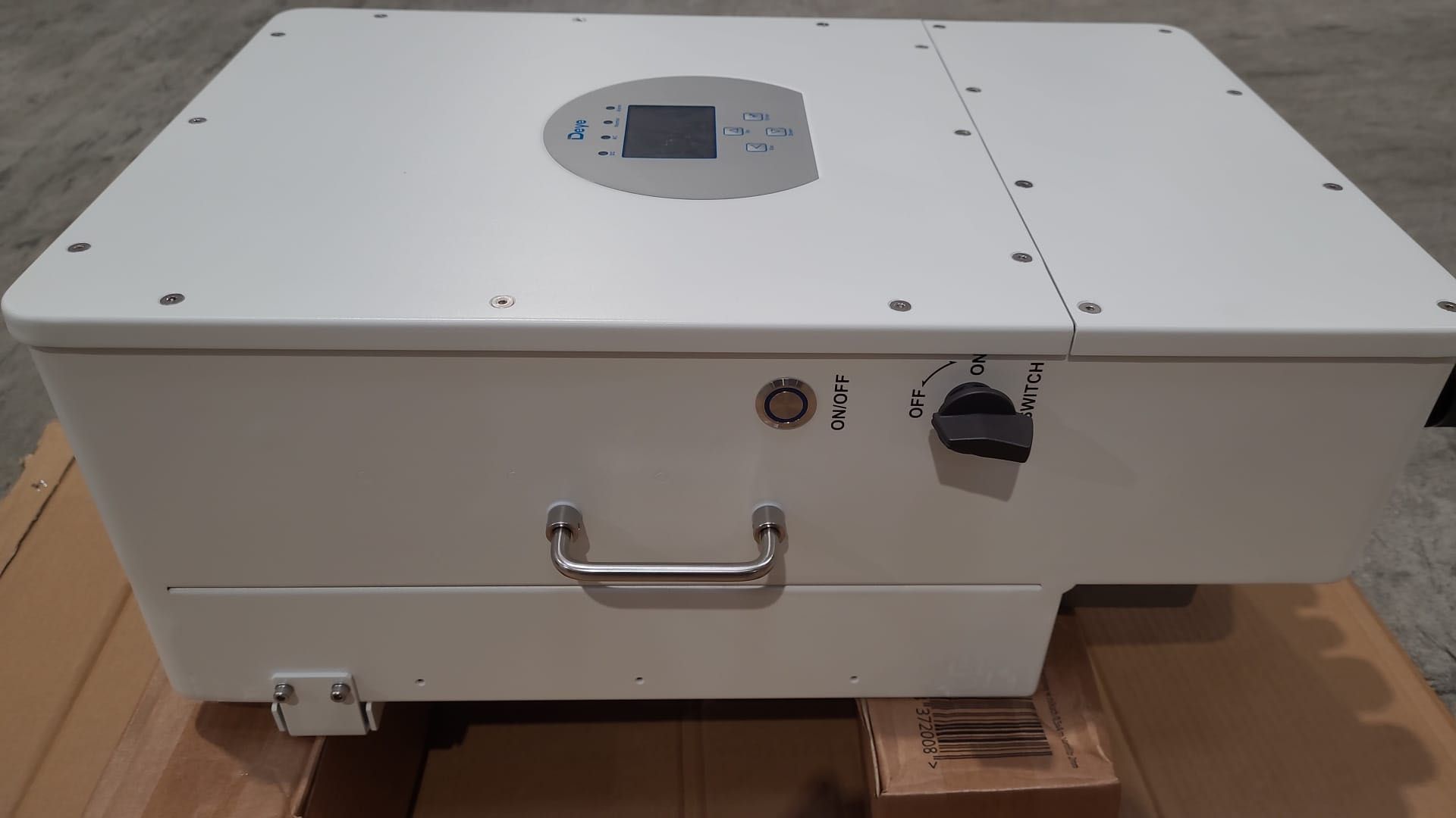 DEYE LV 1szt 3fazy inwerter hybryda SUN-12K-SG04LP3-EU 7899 zł!