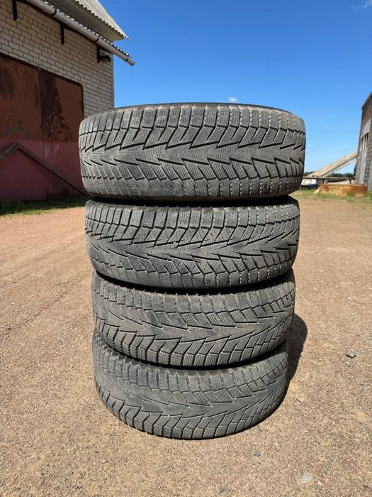 Hankook Winter I*Cept iZ2 W616 215/60 R16 99T XL
