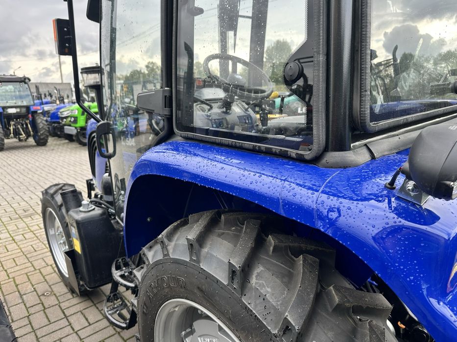 Трактор Ловол 504