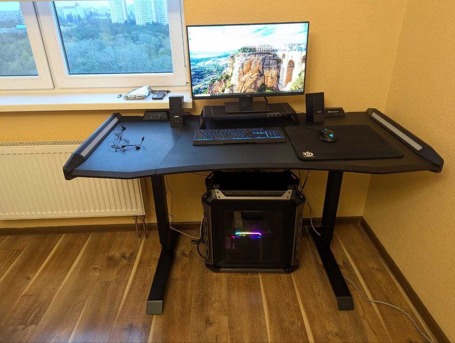 Ігровий ПК: RTX 2080 Super, Ryzen 7 3700X, 32ГБ, Dell 27″, стіл Cougar