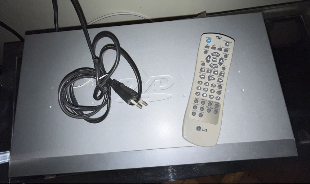 Leitor de DVD da marca LG