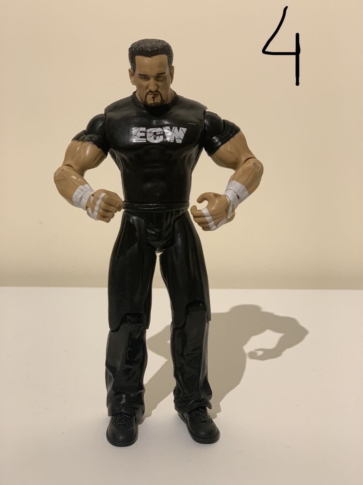 Figuras WWE em bom estado