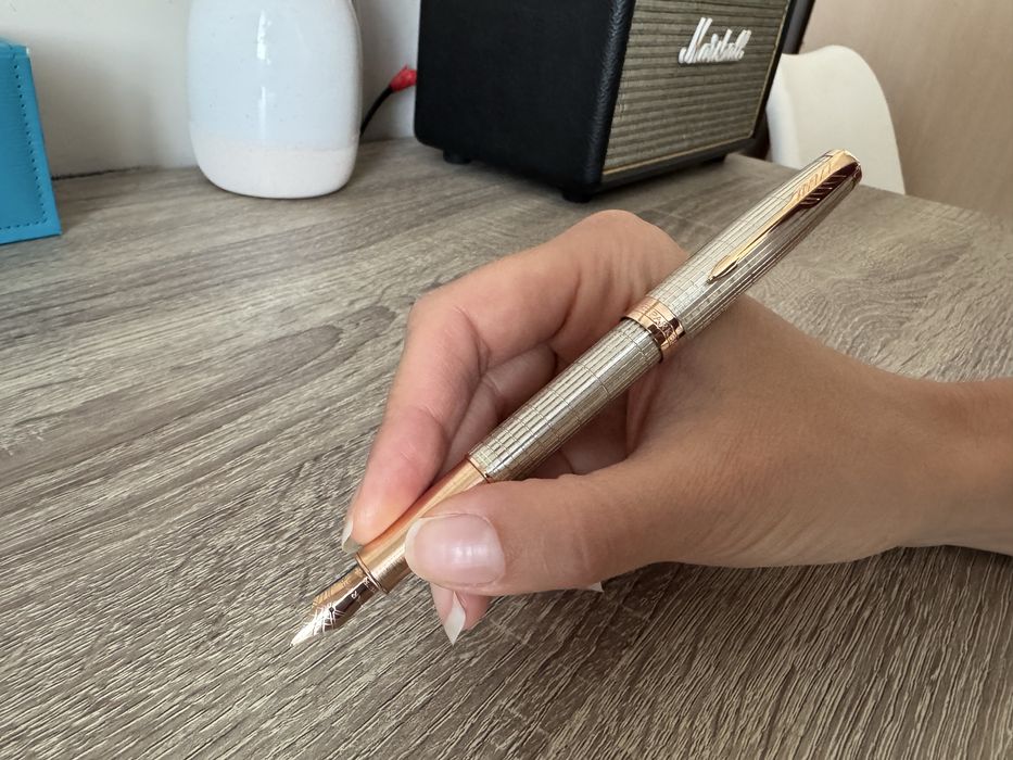 Як Нова Срібна ручка з золотим пером 750 проба PARKER SONNET 17 Silver