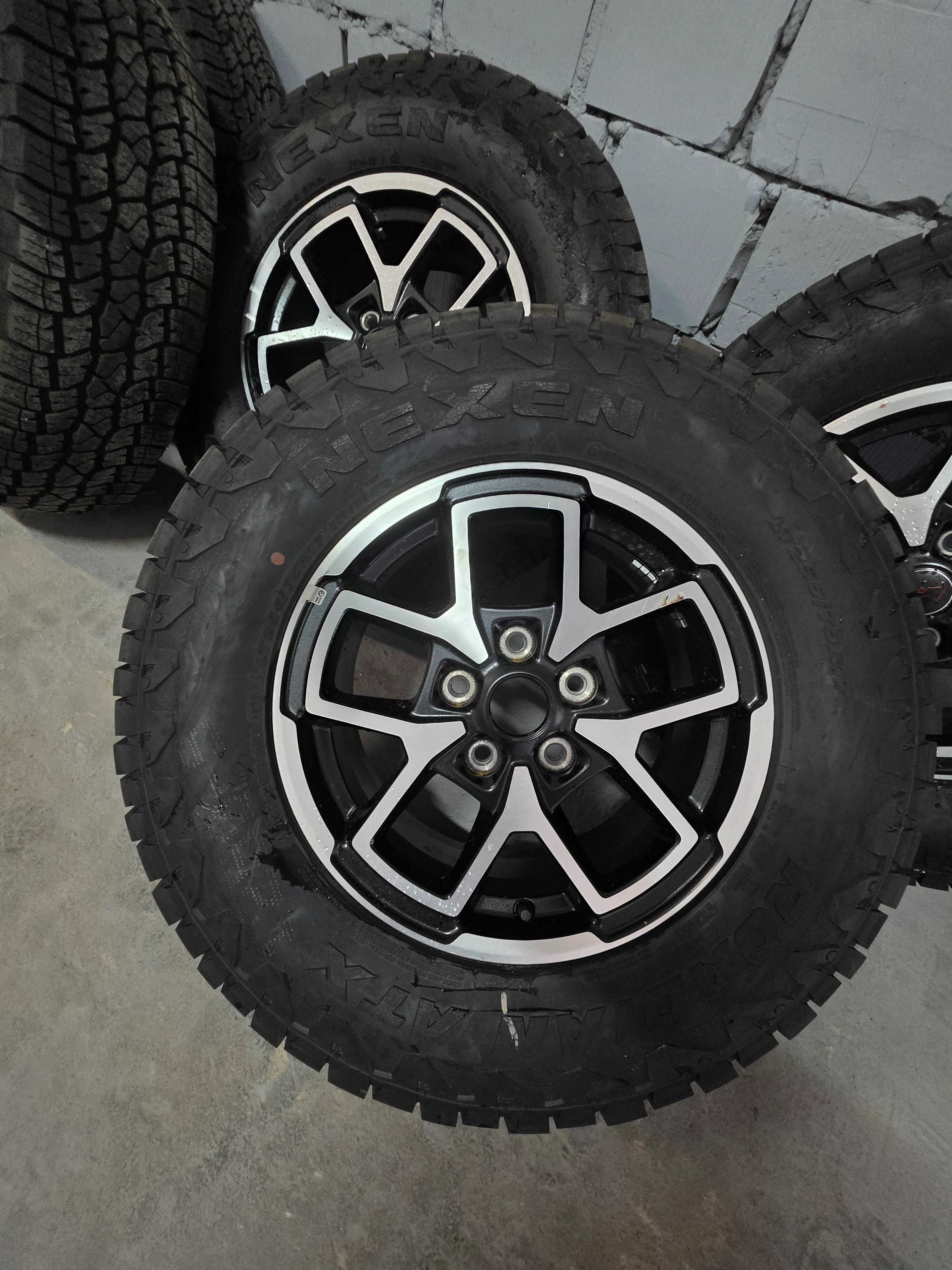 Nowe koła (Nexen 255/75/17 i felgi) od Jeep Wrangler Rubicon 2024