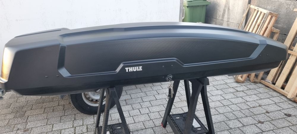 Bagażnik dachowy Thule Force XT Alpine / Thule spirit 820