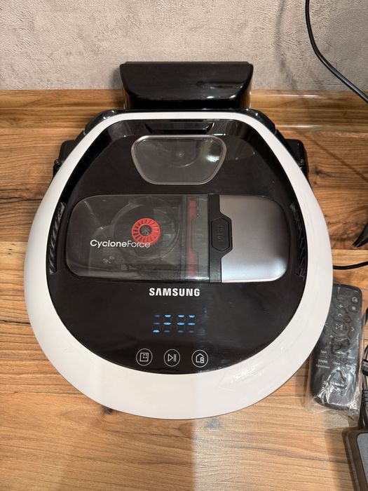 Samsung cycloneforce робот  пилосос SR10M7030WW