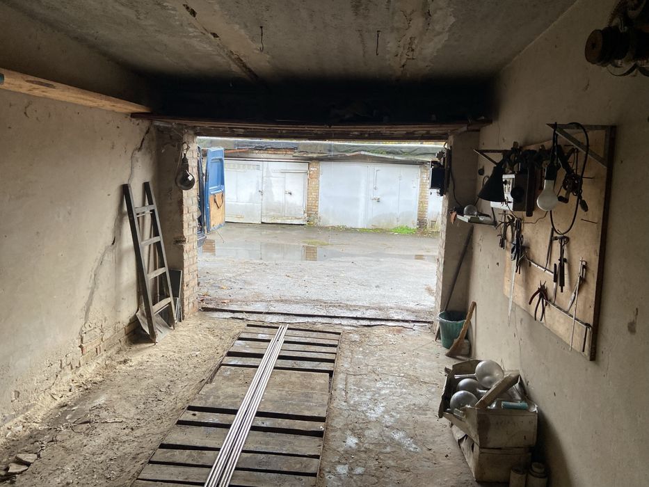 Оренда гаража Ризька 73а АГК Обгарбуд