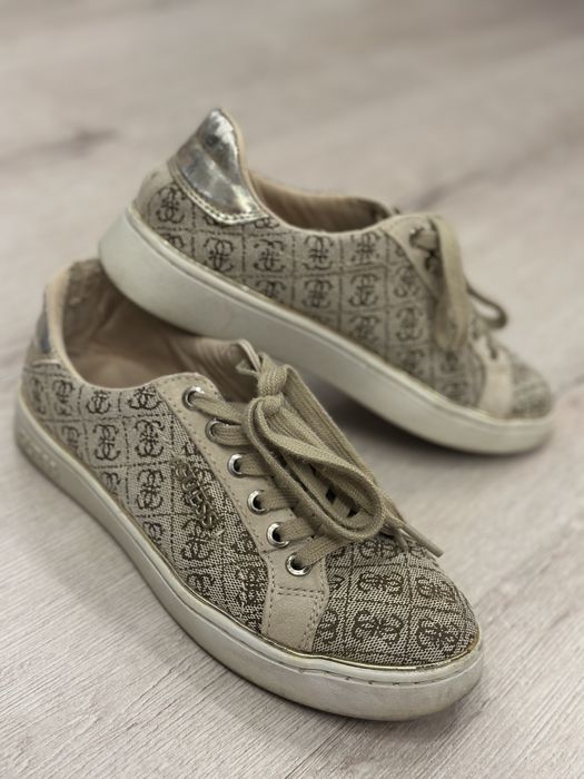 Жіночі кеди Guess 36 р