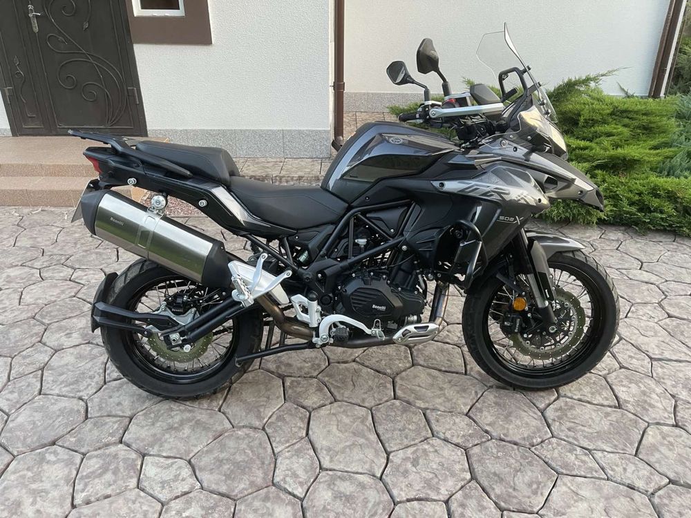 Продам Benelli TRK 502X