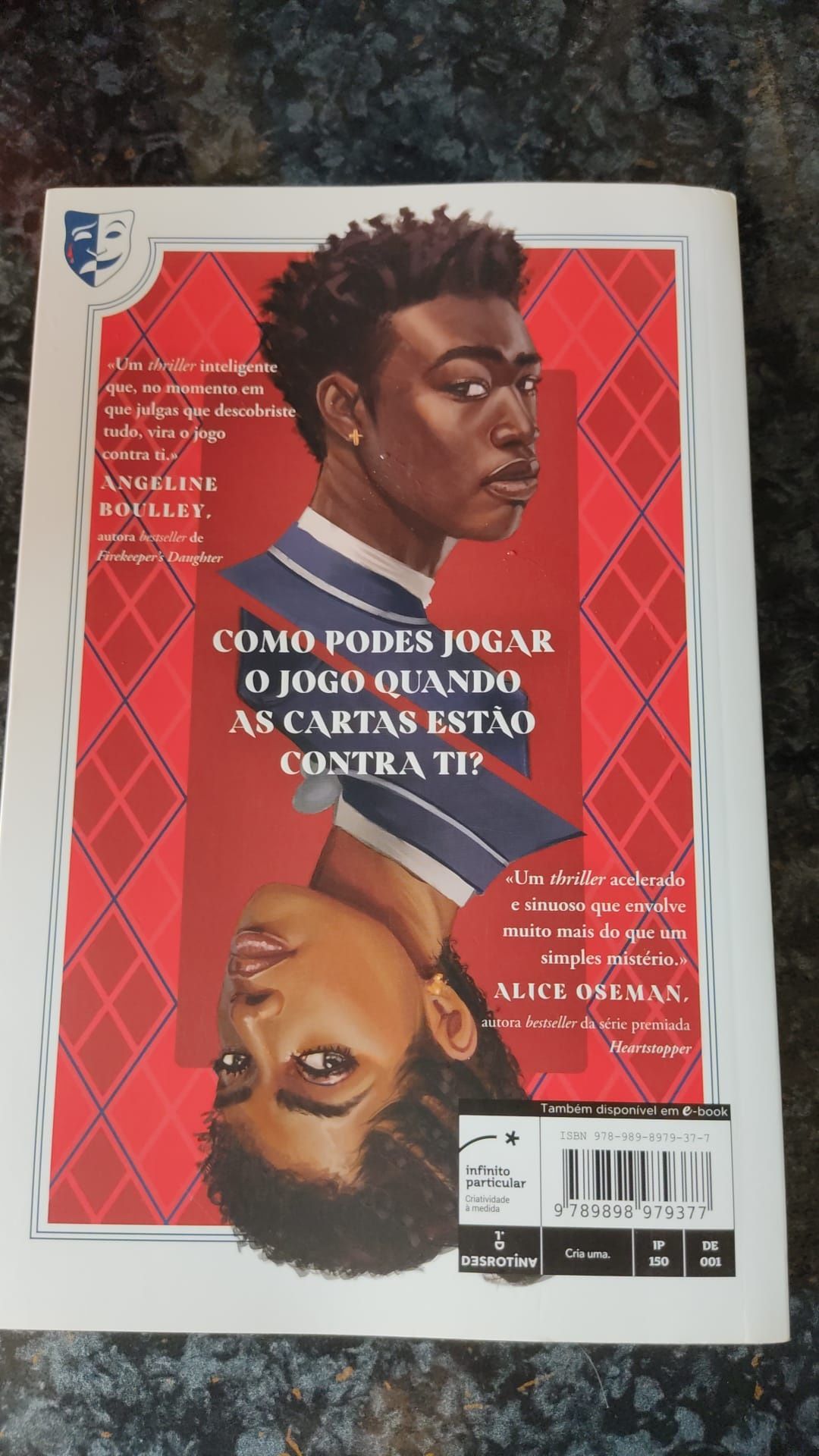 Vendo livro Às de Espadas