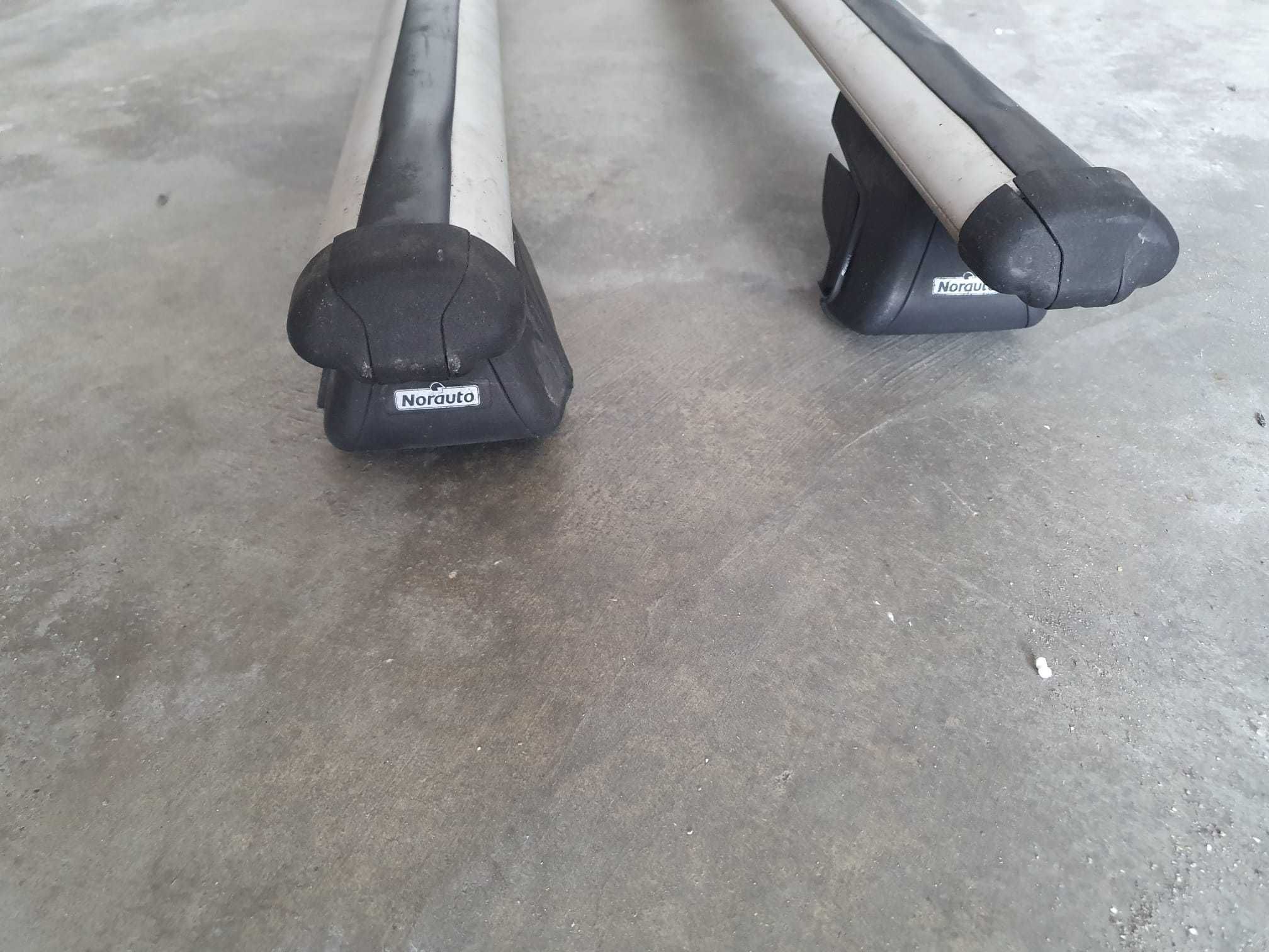 Barras de suporte para carro