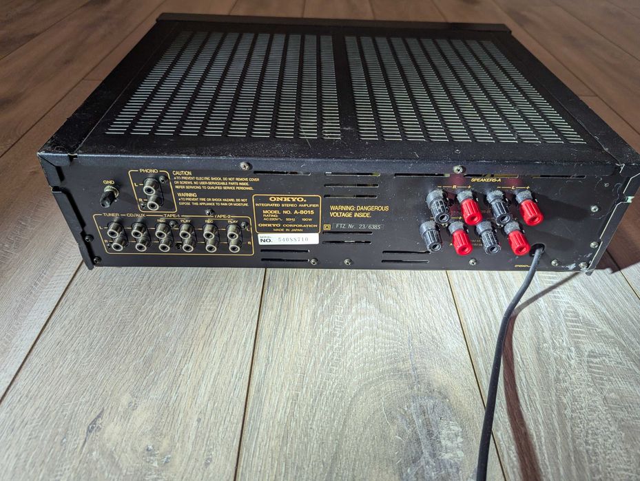 Onkyo Integra A8015, Japan 2x90W 4Ohm