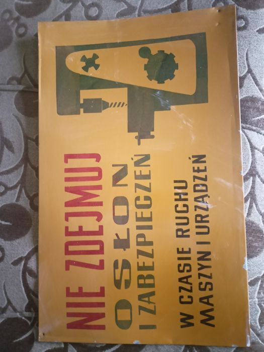 Tablica ostrzegawcza PRL